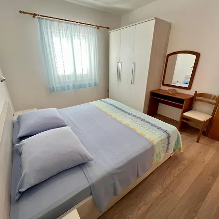 Apartament Emilija *