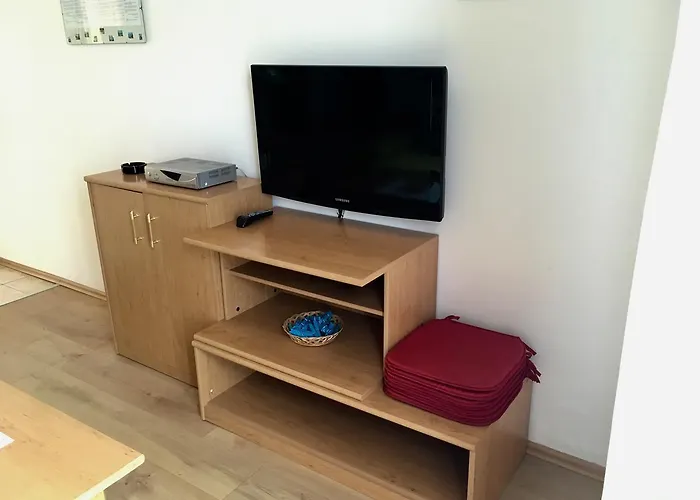 Emilija Apartment *
